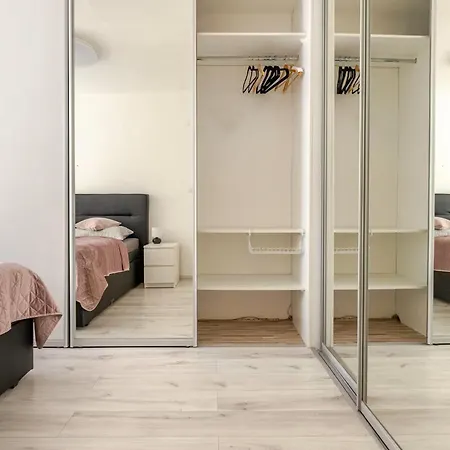 Comfort In Nivy New Downtown At Bus Station Apartman *